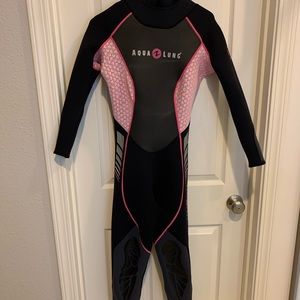 Aqualung Hydroflex 3mm long sleeved pink scuba diving suit